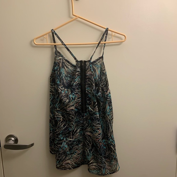 Cute & Colorful Blouse - Picture 2 of 3